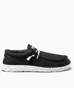 REEF Shoes>Cushion Coast Textile Black/White