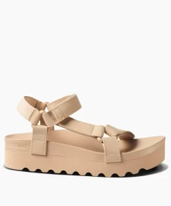 REEF Sandals>Cushion Rem Hi Oasis