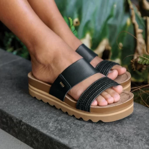 REEF Sandals | Slides>Cushion Vista Hi Black Braid