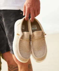 REEF Shoes> Cushion Coast Tan