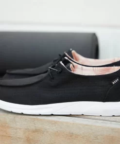 REEF Shoes> Cushion Coast Black