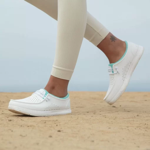 REEF Shoes>Water Coast White