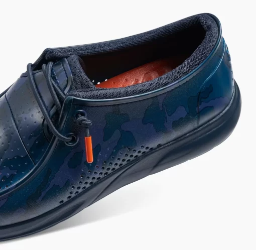 REEF Shoes>Water Coast Prints Navy Camo